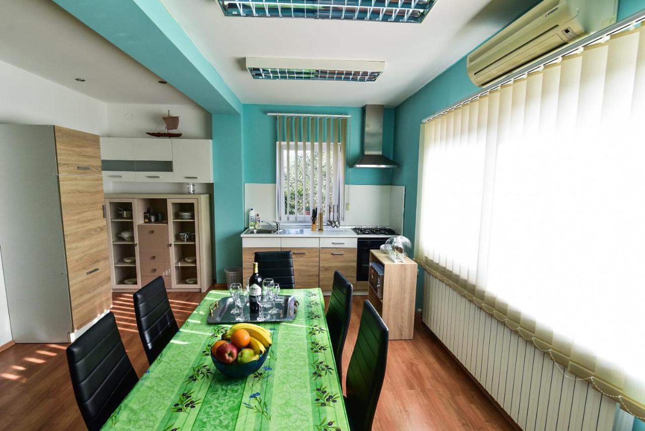 L&L Holiday Apartment Zadar Exterior photo