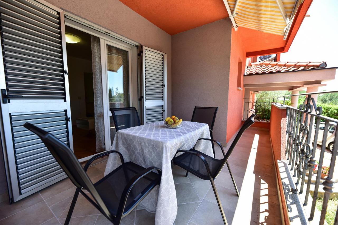 L&L Holiday Apartment Zadar Exterior photo